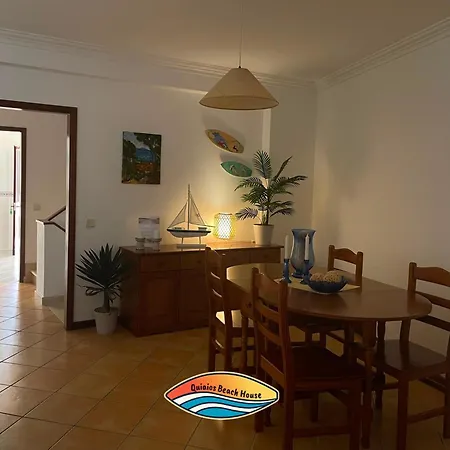 Сasa de vacaciones House *