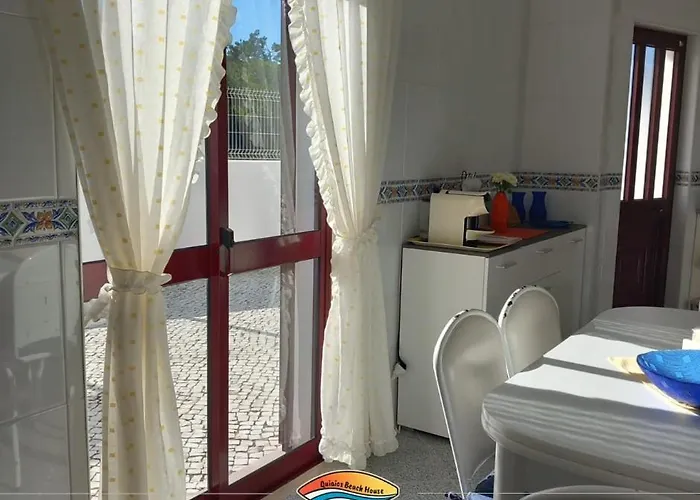 House Hébergement de vacances Quiaios